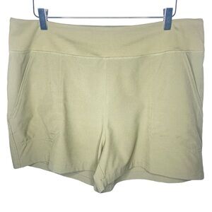 Patagonia tan wide soft waist band light weight shorts with pockets size XL